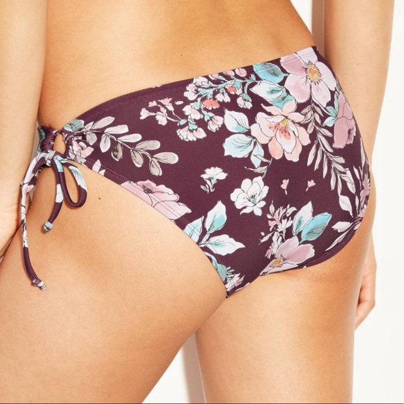 NWT’s Bundle of 2 Women’s Bikini Bottoms - Picture 4 of 7